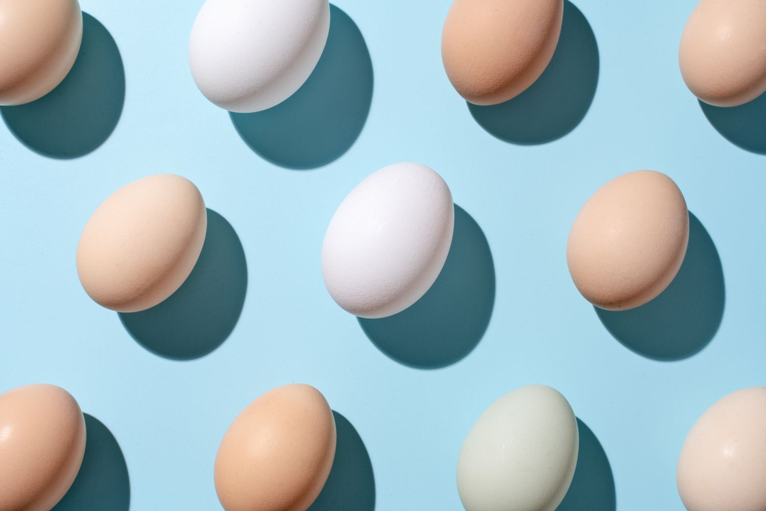 My Grandmother’s Straightforward Trick To Inform If Eggs Are About To Go Unhealthy